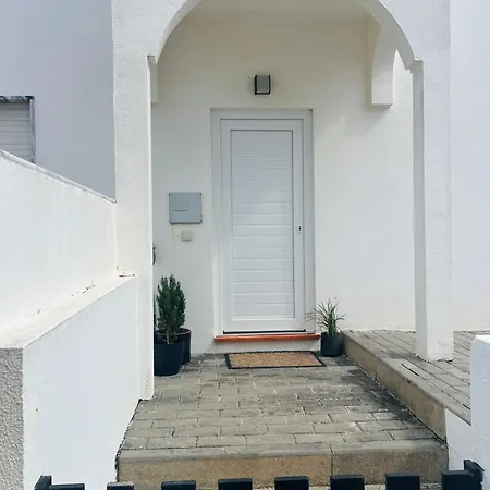 Semesterbostad Sardine Sanctuary - The Ferrel (Leiria)